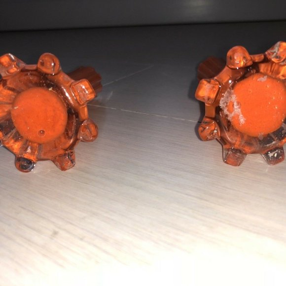 SOLD Pair Vintage Orange Glass Mini Fluted Vases - Picture 6 of 8